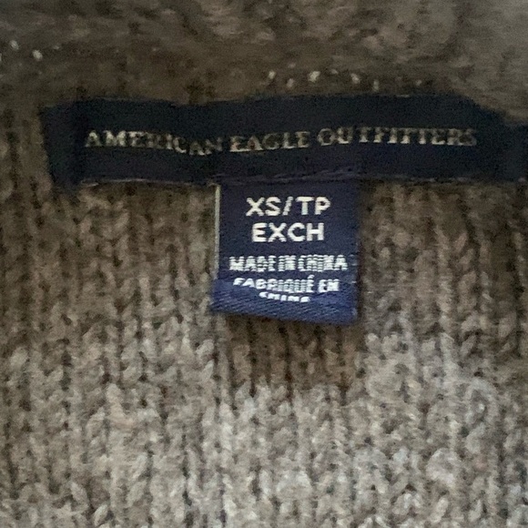 American Eagle Grey Sweater - Picture 3 of 3